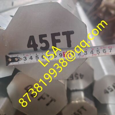 قطب فولاذي للتوزيع الكهربائي مع 750 كجم