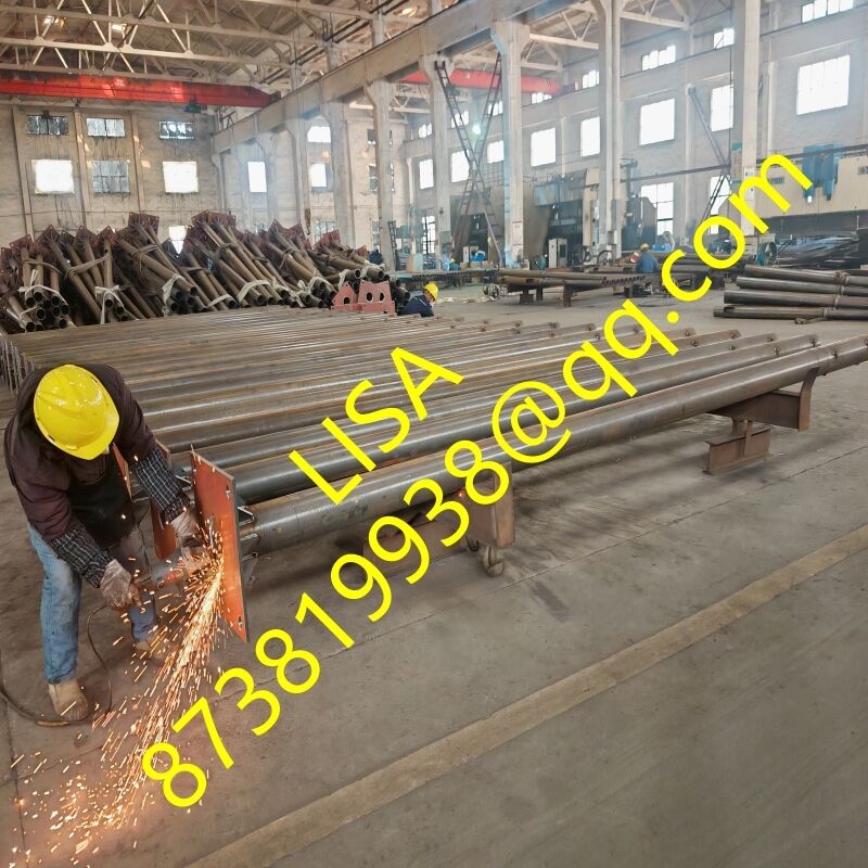 6M/7M/8M Q235B Hot Dip Galvanized Steel Traffic Poles with Base Plate for Traffic Signals and Road Signs