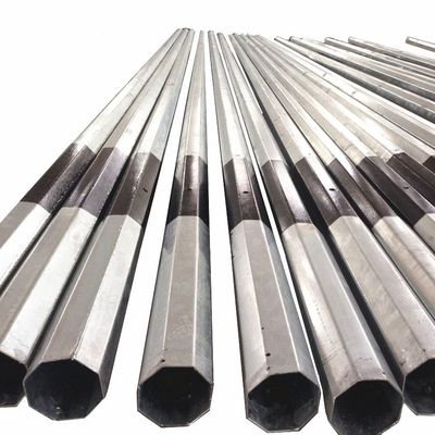 9M 3kN 4kN Metal Güç Uygulama direği S355JR Sıcak Dip Galvanize Elektrik Çelik direği
