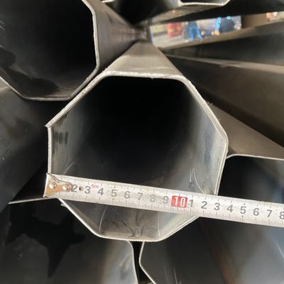 25FT Sıcak Dip Galvanizli ve Bituminous Siyah Katran Boyası Seksengen Çelik direği