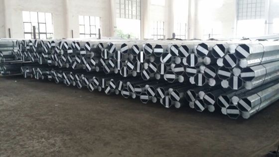 30ft sıcak batırılmış galvanizli çelik güç direği 4-50 metre yüksekliğinde üst üste veya flange bağlantısı için