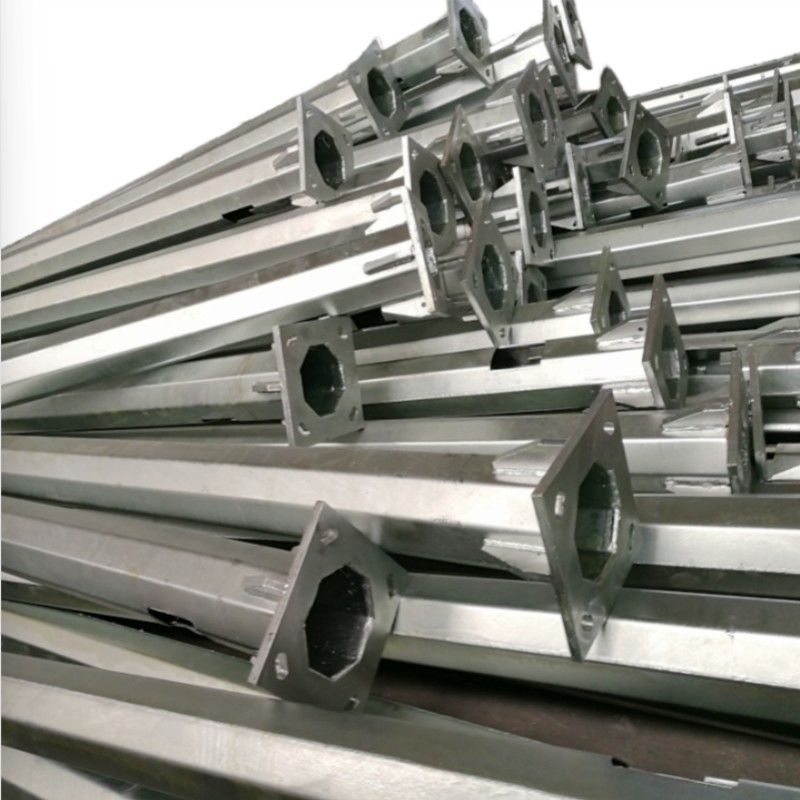 8M 10M Octagonal Galvanized Steel Street Light Pole Metal Pole Lamp 2.75mm