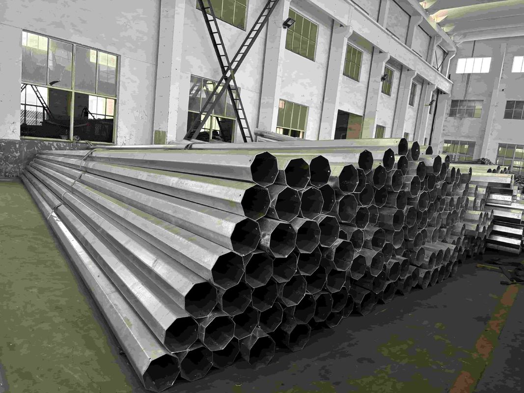 30ft sıcak batırılmış galvanizli çelik güç direği 4-50 metre yüksekliğinde üst üste veya flange bağlantısı için