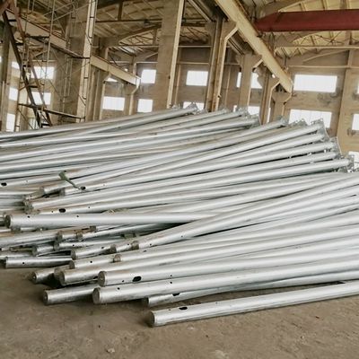 مصباح LED للخارج قطب الإضاءة الفولاذي قطب الضوء المغلف 6m - 12m