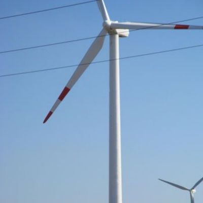 SS400 Toz kaplama Rüzgar enerjisi direği üretim çelik tüp kutupları