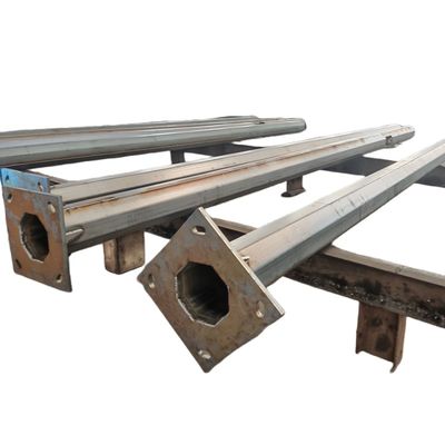 7M Sekizgen Çelik Aydınlatma direği Galvanize lamba Q355B Metal Sokak Işık direği